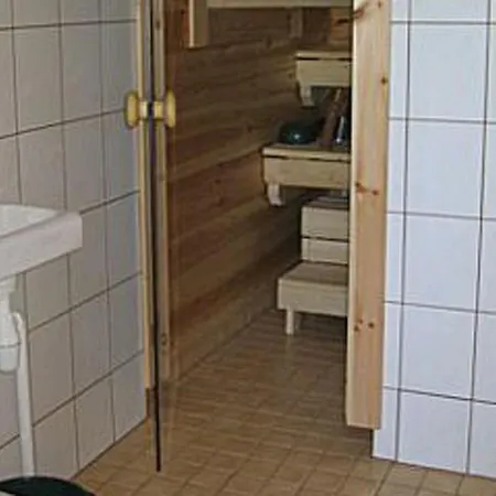 Pikkutupa By Interhome Casa vacanze Hyyrylä